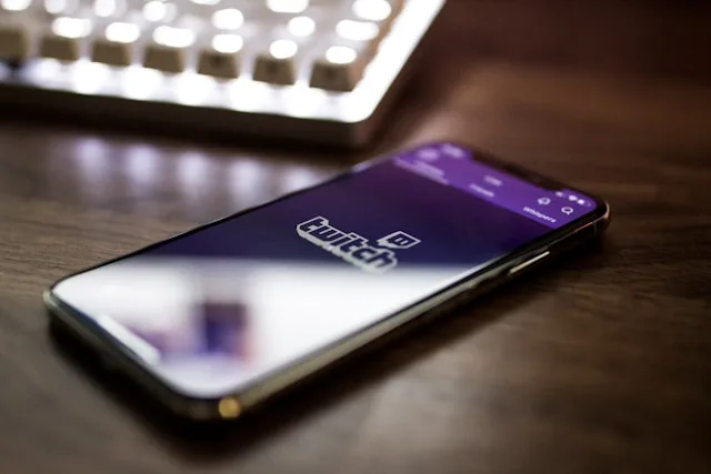 Read more about the article Mobile App Development: 7 Essential Steps for Success