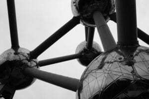 Read more about the article Basic Structure of the Atom: 10 Intriguing Elements Explained